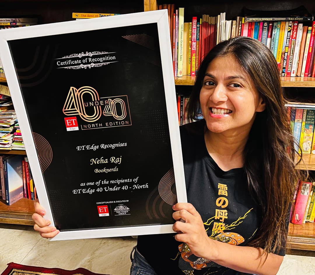 Neha Raj receiving the ET Edge 40 Under 40 Recognition