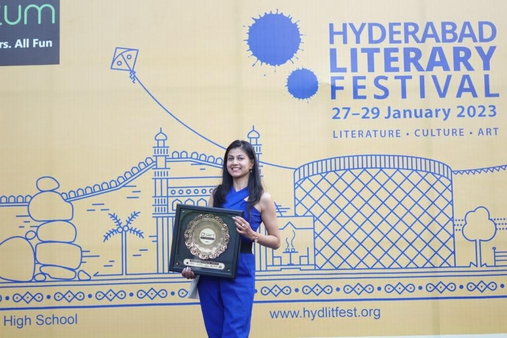 Neha Raj with the Booknerds community at a book event