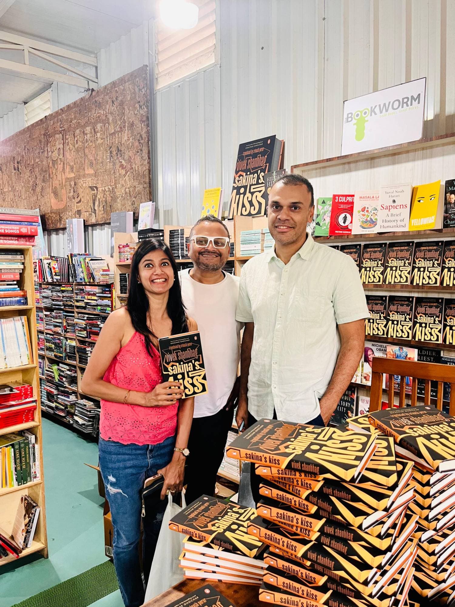 Neha Raj with the Booknerds community at a book event